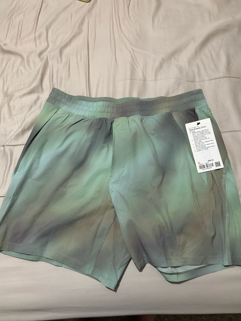 LULULEMON Men’s Pace Breaker Linerless Short 7”